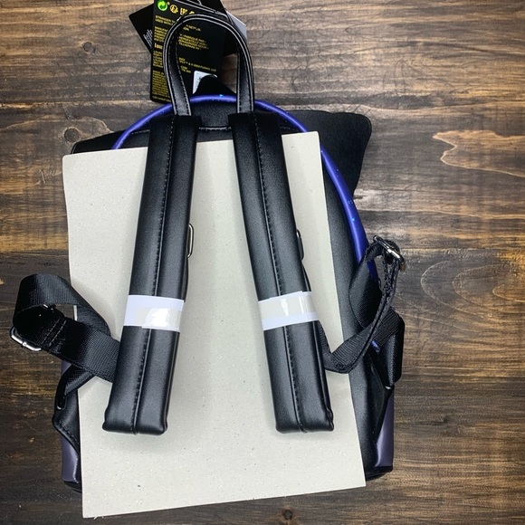 Loungefly Stranger Things SDCC Exclusive Demogorgon GITD Mini Backpack New Bag - Picture 7 of 10